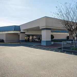 http://kings-signature-hotel-airport-graceland.memphishotelsnow.com