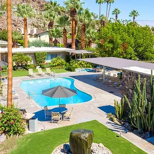 Desert Hills - 21 And Over (adults Only) *** Palm Springs