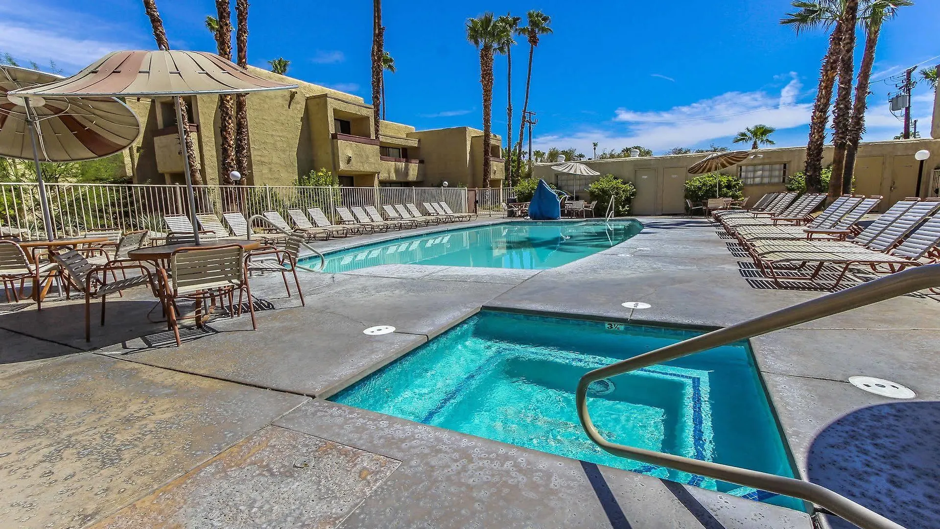 Desert Vacation Villas, a VRI resort Palm Springs