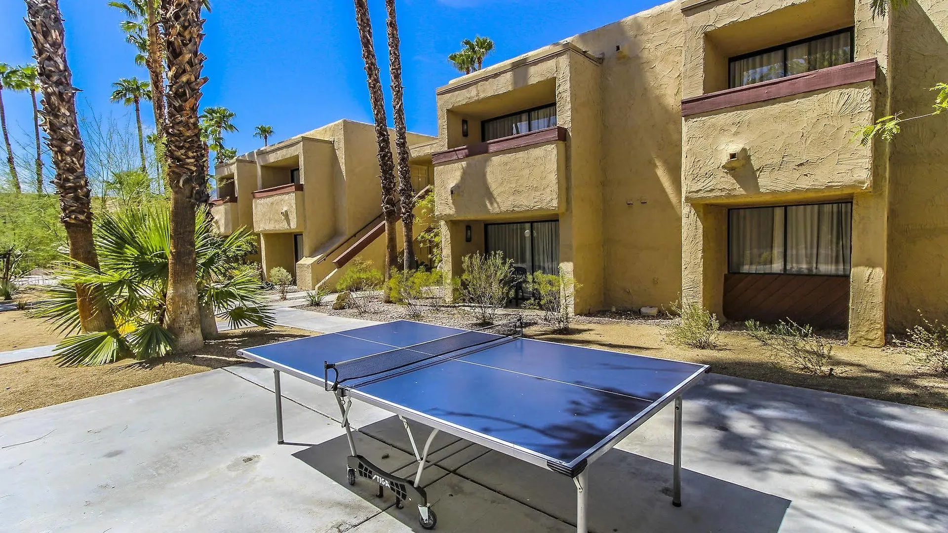 Desert Vacation Villas, a VRI resort Palm Springs 3*,